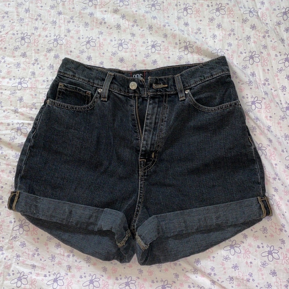 BDG mom jean shorts in black